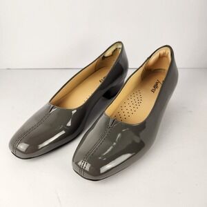 Trotters Women's Classy Elegant Heeled Preppy Shoes Dark Gray Size 9N